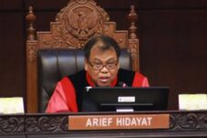Hakim MK Ngaku Dilema Memutuskan Sistem Proporsional Tertutup Atau Terbuka.